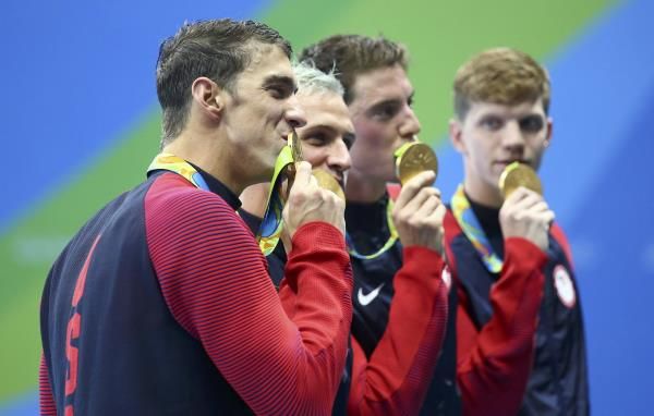 2016-08-10t034150z_1856639619_rioec8a0a9pkh_rtrmadp_3_olympics-rio-swimming-m-200mfreerelay_reuters