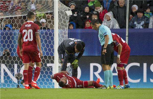 اصابة اللاعب فيسنتي ايبورا فى اللقاء