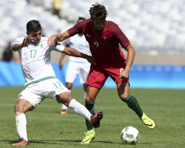 من مباراة الجزائر والبرتغال