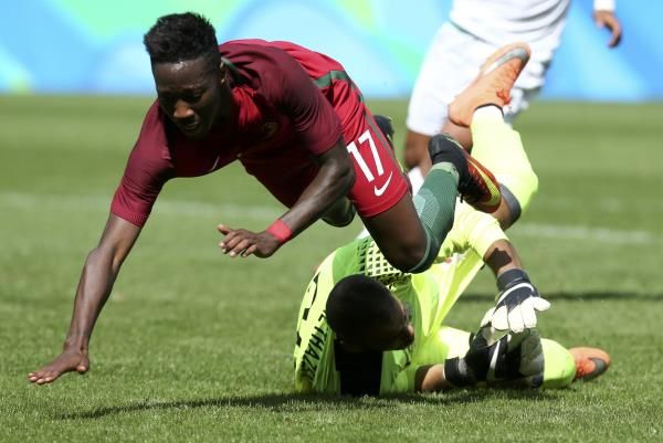 2016-08-10t170659z_376894393_rioec8a1bjmj1_rtrmadp_3_olympics-rio-soccer-m_reuters