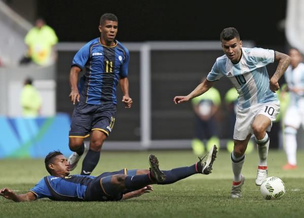 2016-08-10t174519z_1559542874_rioec8a1dbiwd_rtrmadp_3_olympics-rio-soccer-m_reuters