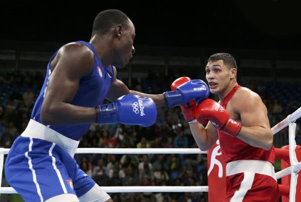 2016-08-10t231847z_684022049_rioec8a1sr9sh_rtrmadp_3_olympics-rio-boxing-m-heavy_reuters