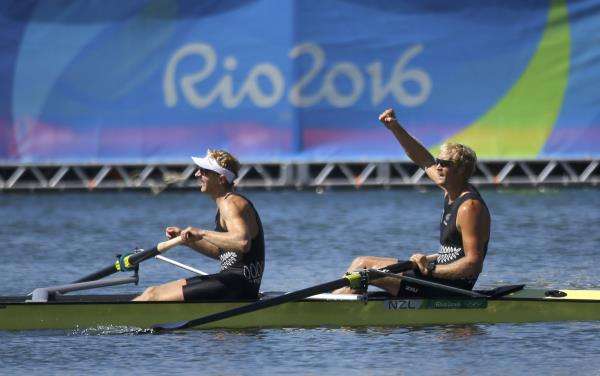 2016-08-11t140001z_131522185_rioec8b12vz3z_rtrmadp_3_olympics-rio-rowing-m-pair_reuters