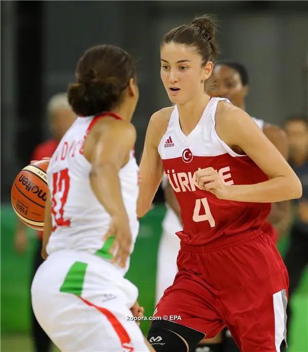 ?i=epa%2fbasketball%2f2016-08%2f2016-08-11-05473929_epa