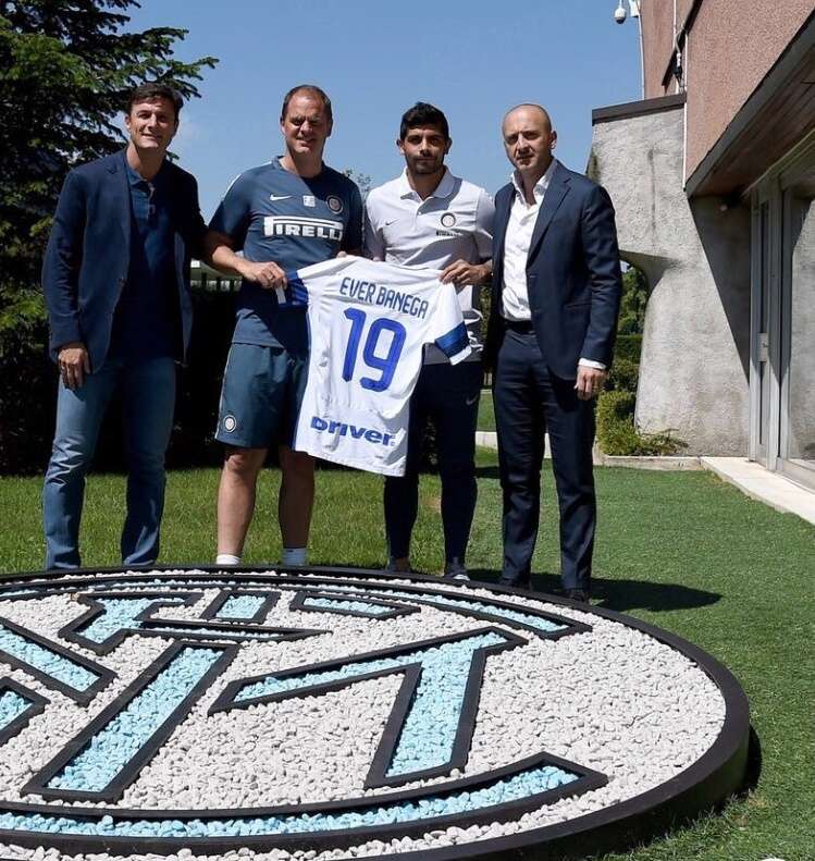 بانيجا خلال تقديمه