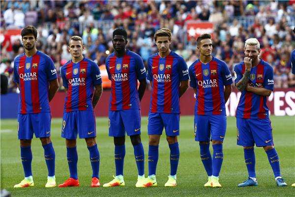 لاعبو برشلونة