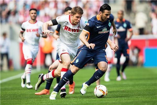  كلاوديو بيتزارو