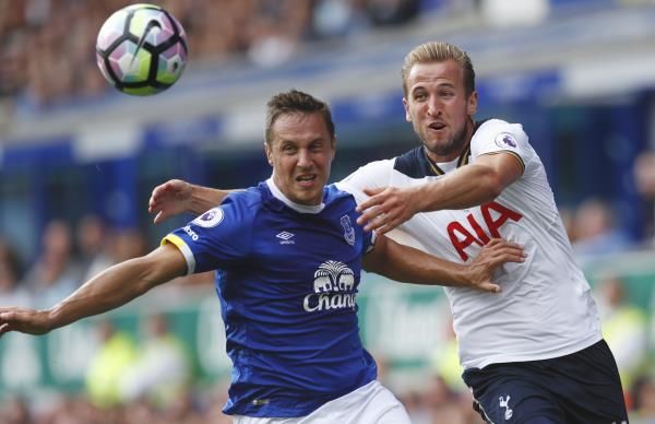 2016-08-13t145222z_114101542_mt1aci14538890_rtrmadp_3_soccer-england-eve-tot_reuters