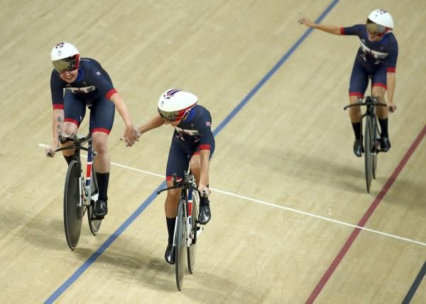 2016-08-13t210341z_1970833963_rioec8d1mi43q_rtrmadp_3_olympics-rio-track-w-pursuit_reuters