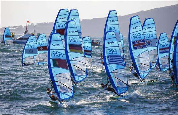 جانب من السباق