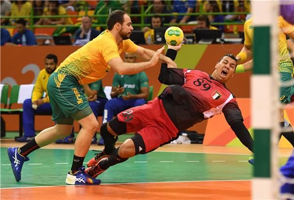 مصر فرطت في الفوز أمام البرازيل