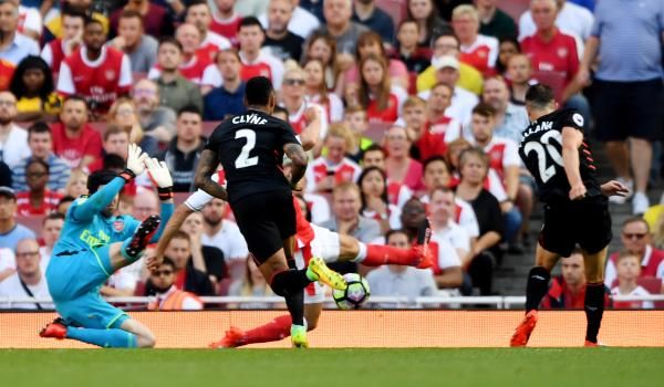 2016-08-14t161146z_114192706_mt1aci14544841_rtrmadp_3_soccer-england-ars-liv_reuters