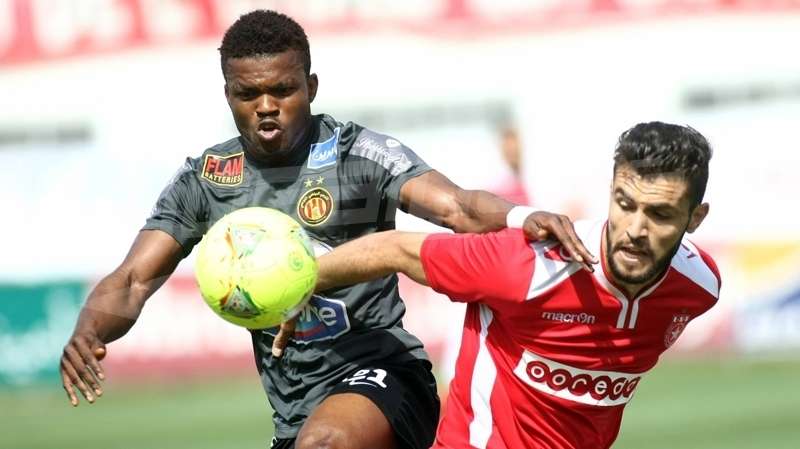 من مباراة النجم الساحلي والترجي الرياضي لحساب الدوري