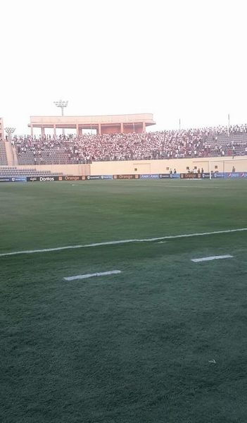 ملعب بتروسبورت قبل ساعات