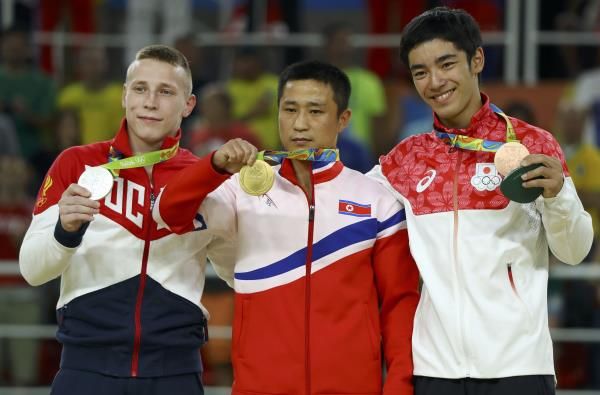 2016-08-15t184704z_914611514_rioec8f1g6flj_rtrmadp_3_olympics-rio-agymnastics-m-vault_reuters