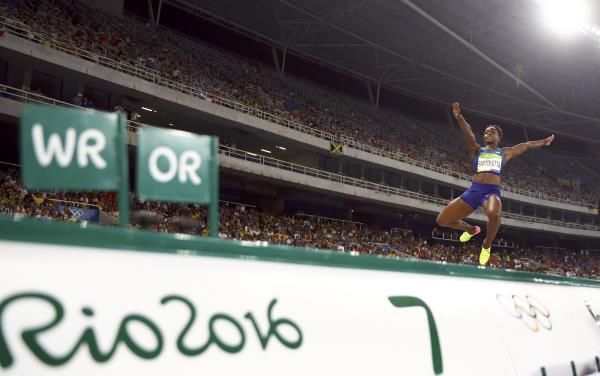2016-08-18t023309z_1707990479_rioec8i0737dm_rtrmadp_3_olympics-rio-athletics-w-longjump_reuters