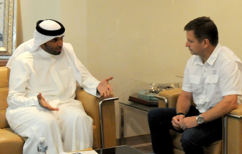 ميروسلاف سكوب مع علي بن خليفة