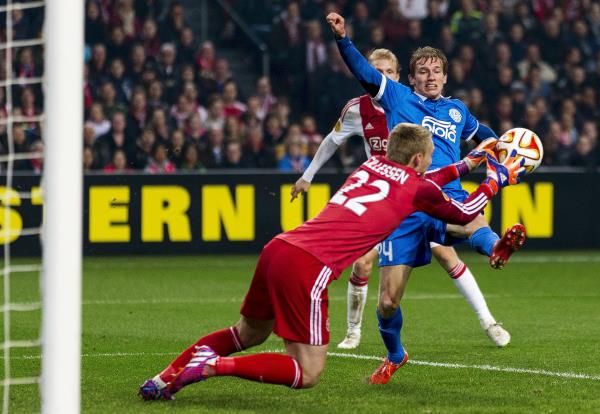 2015-03-19t205725z_687283526_gf10000031744_rtrmadp_3_soccer-europa_reuters