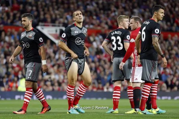 ?i=reuters%2f2016-08-19%2f2016-08-19t191920z_114635960_mt1aci14573191_rtrmadp_3_soccer-england-mun-sou_reuters