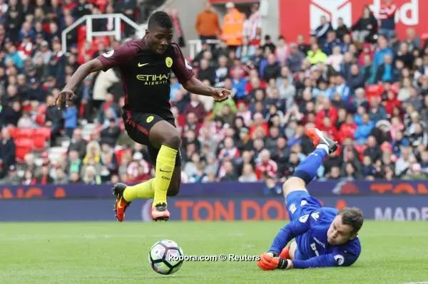 ?i=reuters%2f2016-08-20%2f2016-08-20t132203z_114700923_mt1aci14576367_rtrmadp_3_soccer-england-stk-mci_reuters