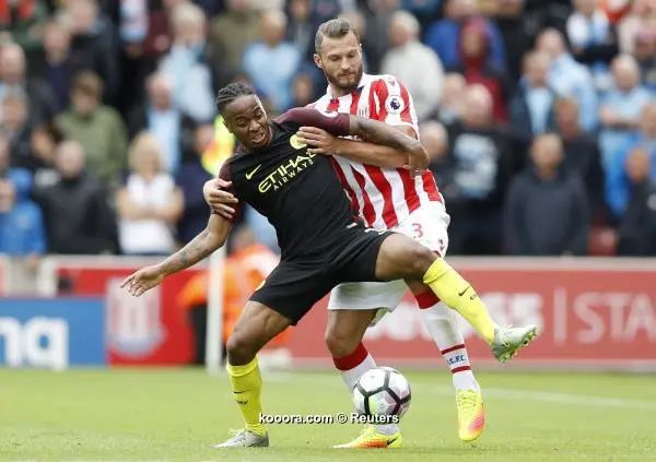 ?i=reuters%2f2016-08-20%2f2016-08-20t131818z_114700698_mt1aci14576350_rtrmadp_3_soccer-england-stk-mci_reuters