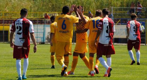 لقاء سابق لفريق سويمي بانكوتا