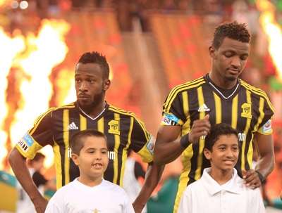 معتز تمبكتي	على اليمين