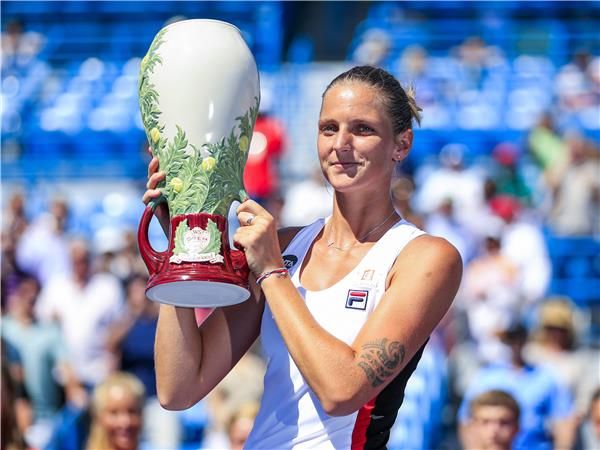  كارولينا بليسكوفا 