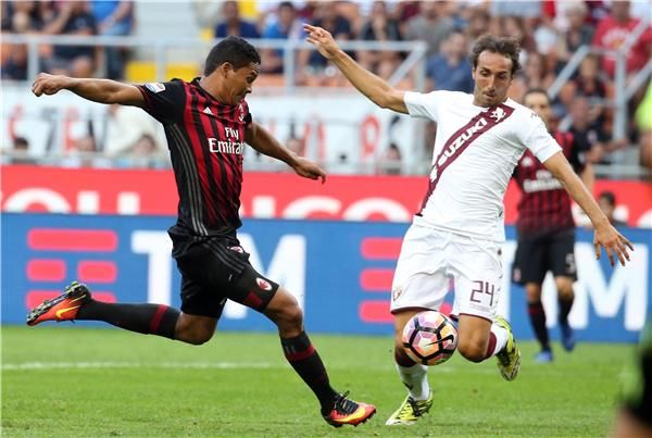 كارلوس باكا