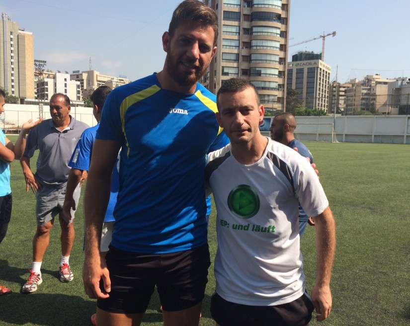 اسماعيل وخليل قبل تدريب الصفاء اليوم الإثنين.