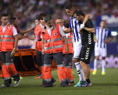 زهير فضال يخرج مصابا من المباراة