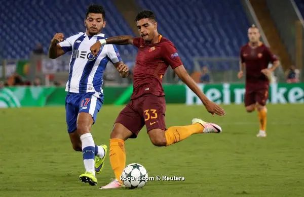 ?i=reuters%2f2016-08-23%2f2016-08-23t195218z_748544791_s1betxdobyaa_rtrmadp_3_soccer-champions-rom-por_reuters