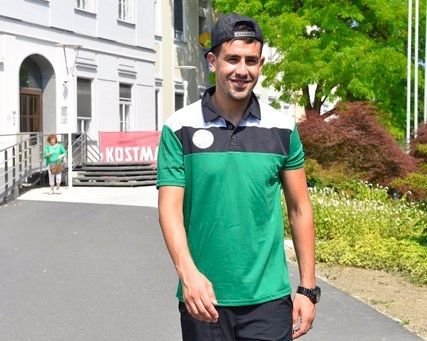 خليلي سفيان