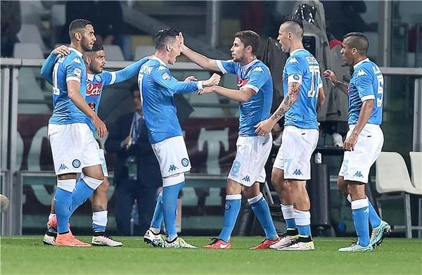 لاعبو نابولي