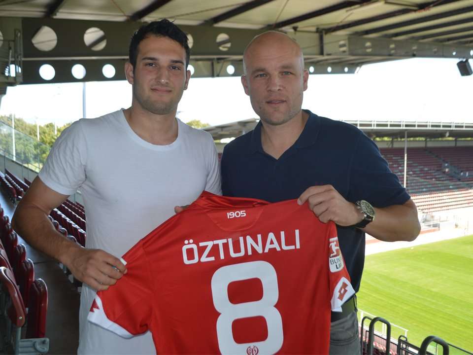 ليفين أوزتونالي