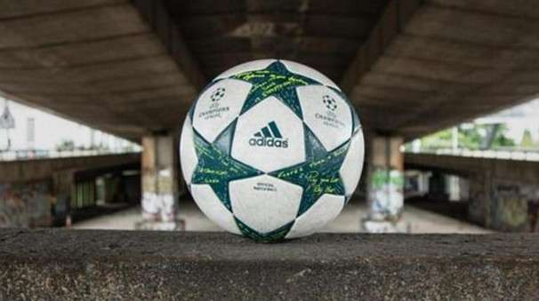 الكرة الجديدة لدوري أبطال أوروبا