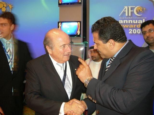 صورة أرشيفية للكلاوي مع بلاتر