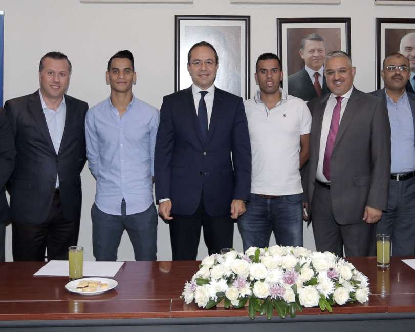 من تكريم أبو غوش والعساف