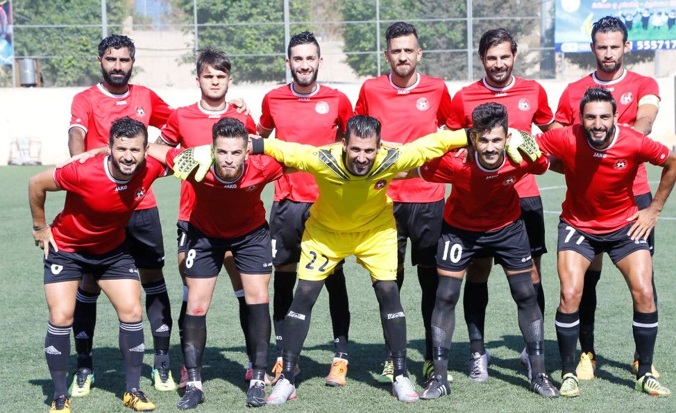   فريق الأخاء الأهلي عاليه خلال مشاركته في كأس التحدي