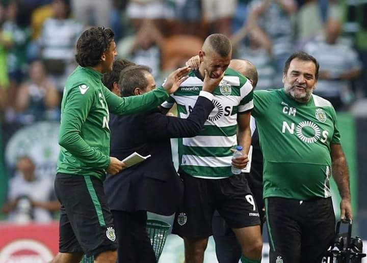 سليمانى يودع الجماعير بالدموع