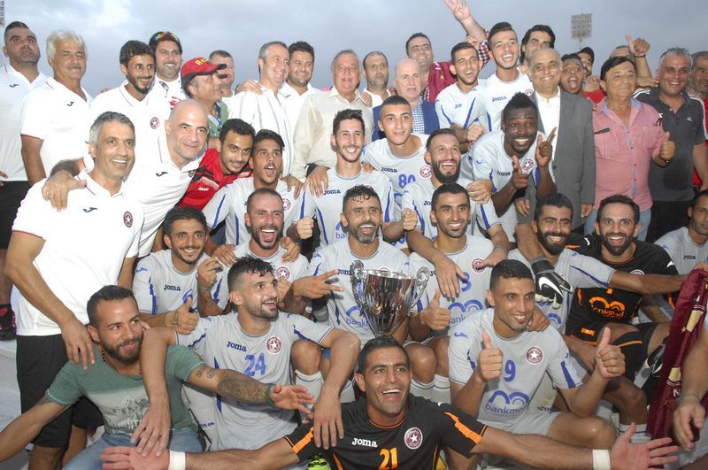 فريق النجمة الفائز بكأس السوبر