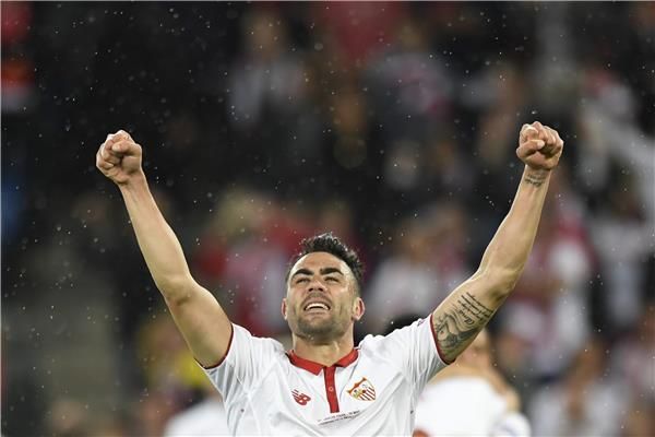 فيسينتي إيبورا