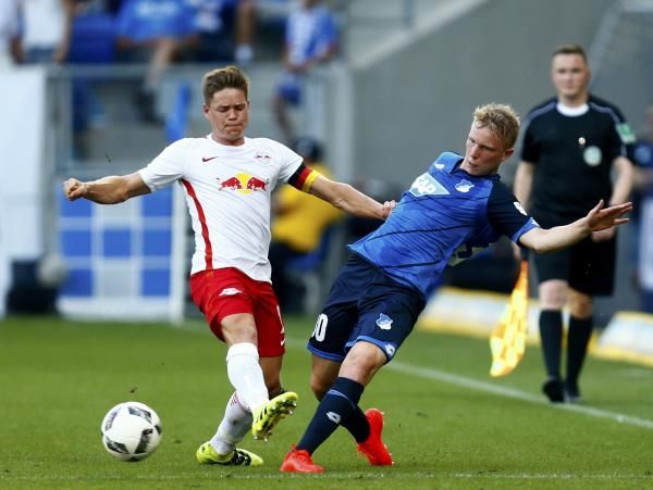 جانب من مباراة لايبزيج وهوفنهايم