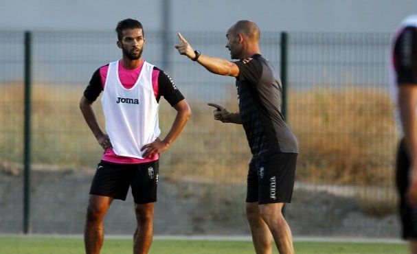 كارسيلا فى تدريبات الفريق 