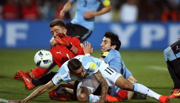 2016-09-02t000036z_227306331_s1aetywqkqac_rtrmadp_3_soccer-worldcup-arg-ury_reuters