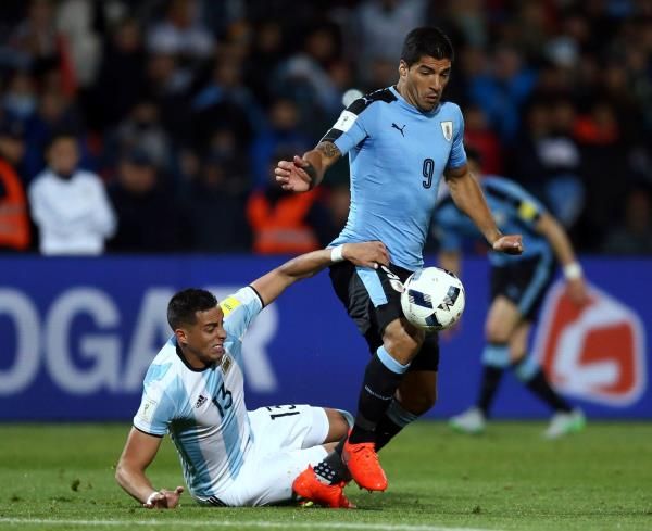 2016-09-02t011141z_586104864_s1aetywwsraa_rtrmadp_3_soccer-worldcup-arg-ury_reuters
