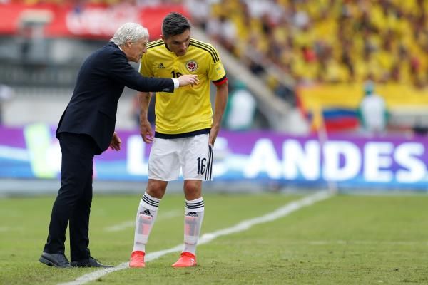 2016-09-02t000043z_1642948173_s1aetywqkxab_rtrmadp_3_soccer-worldcup-col-ven_reuters