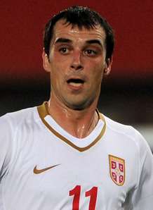 الصربـي نـيـنـاد مـيـلـيــاس