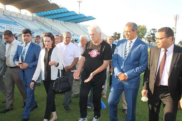 من زيارة ماجدولين الشارني لمنتخب تونس لكرة القدم