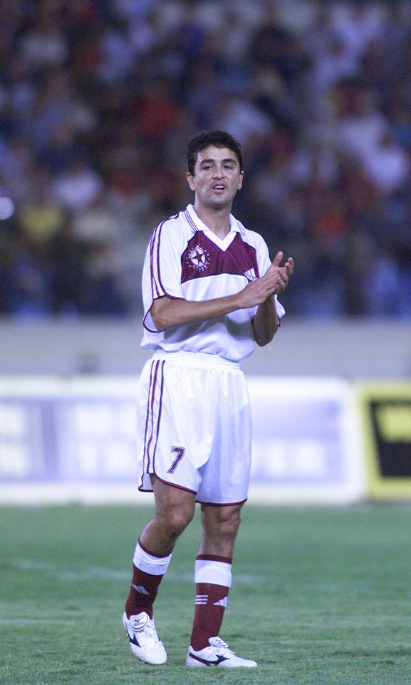 بيبيتو بقميص النجمة